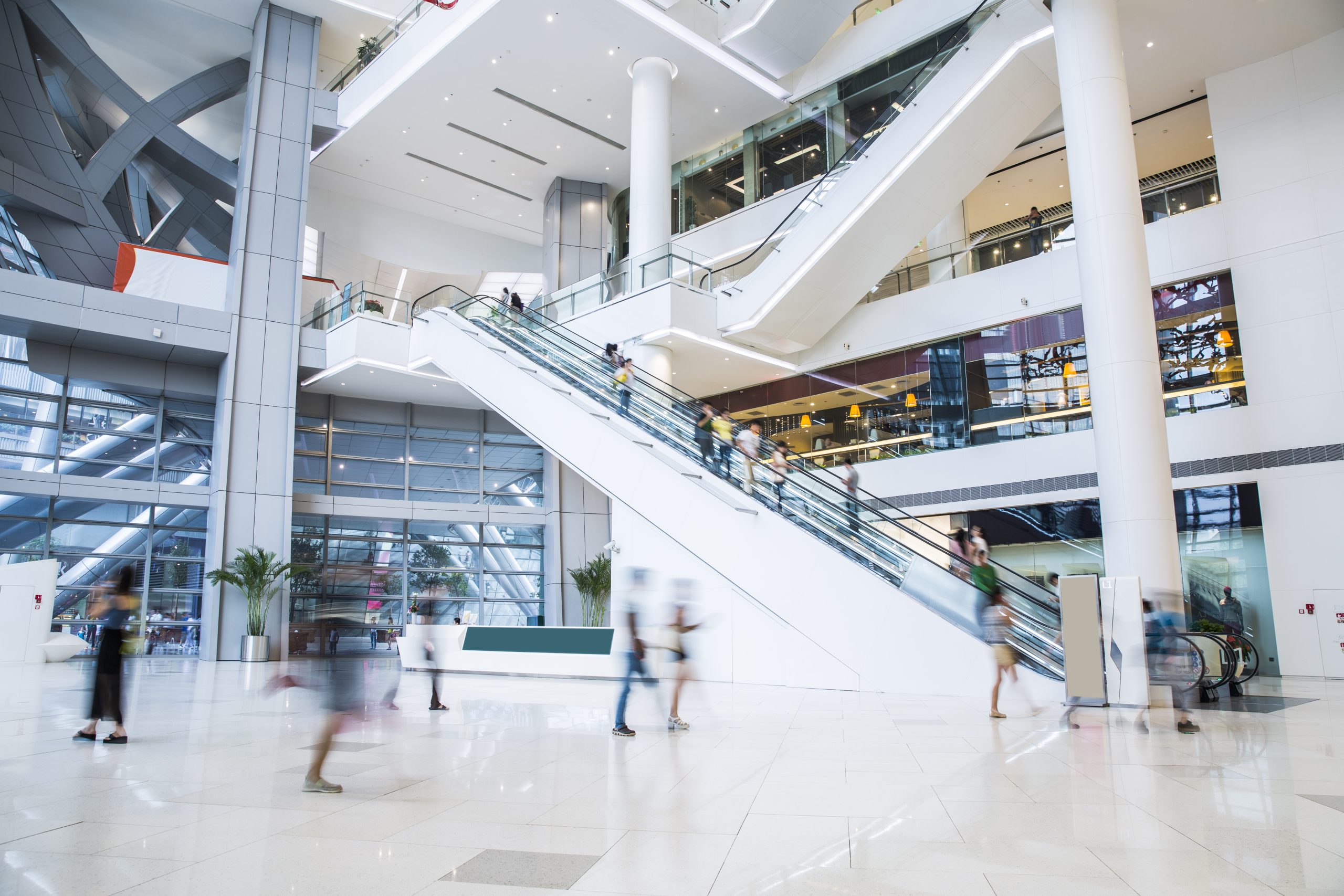 busy shopping mall